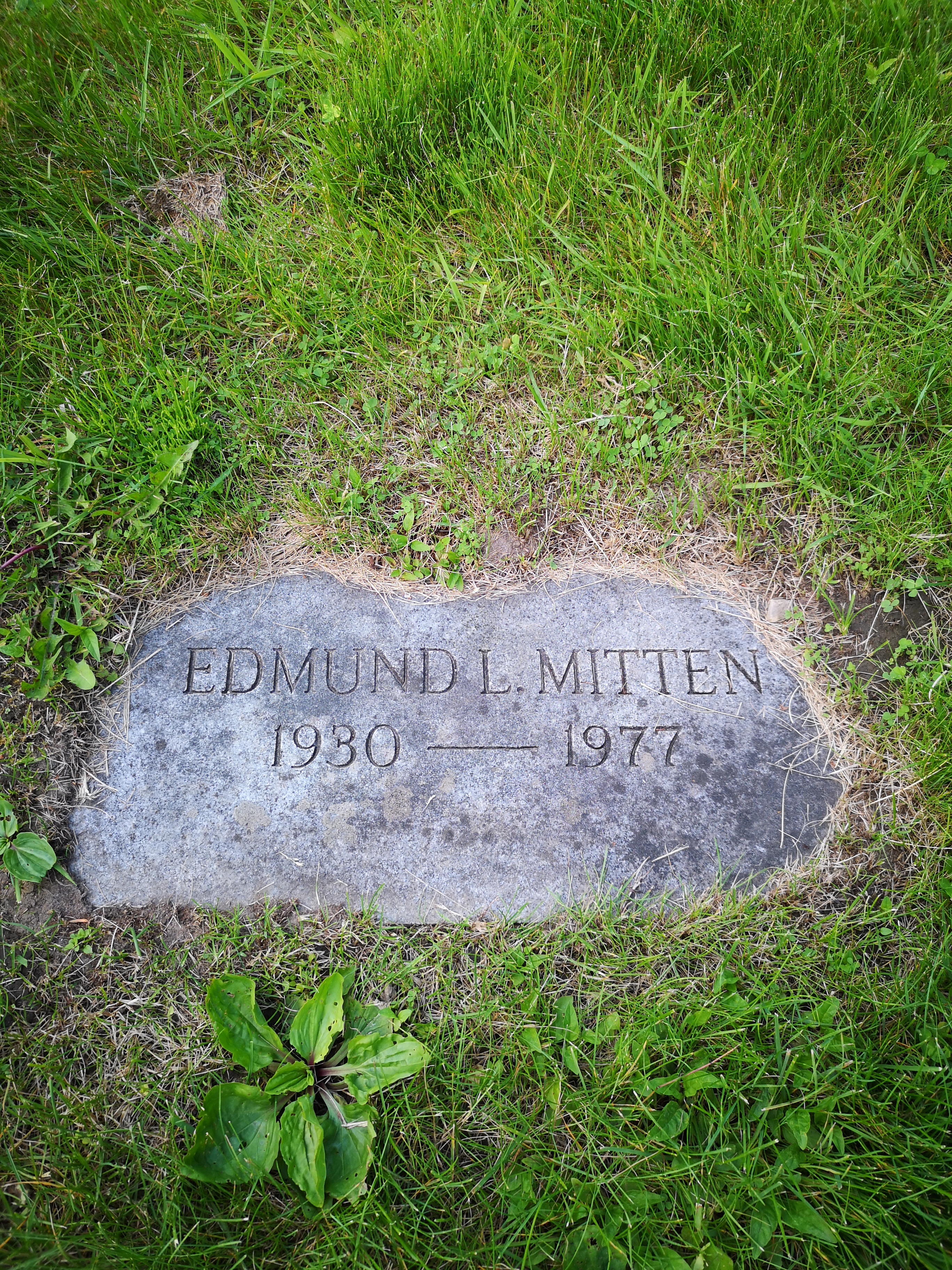 Cemetery marker for Edmund L. Mitten, 1930 to 1977