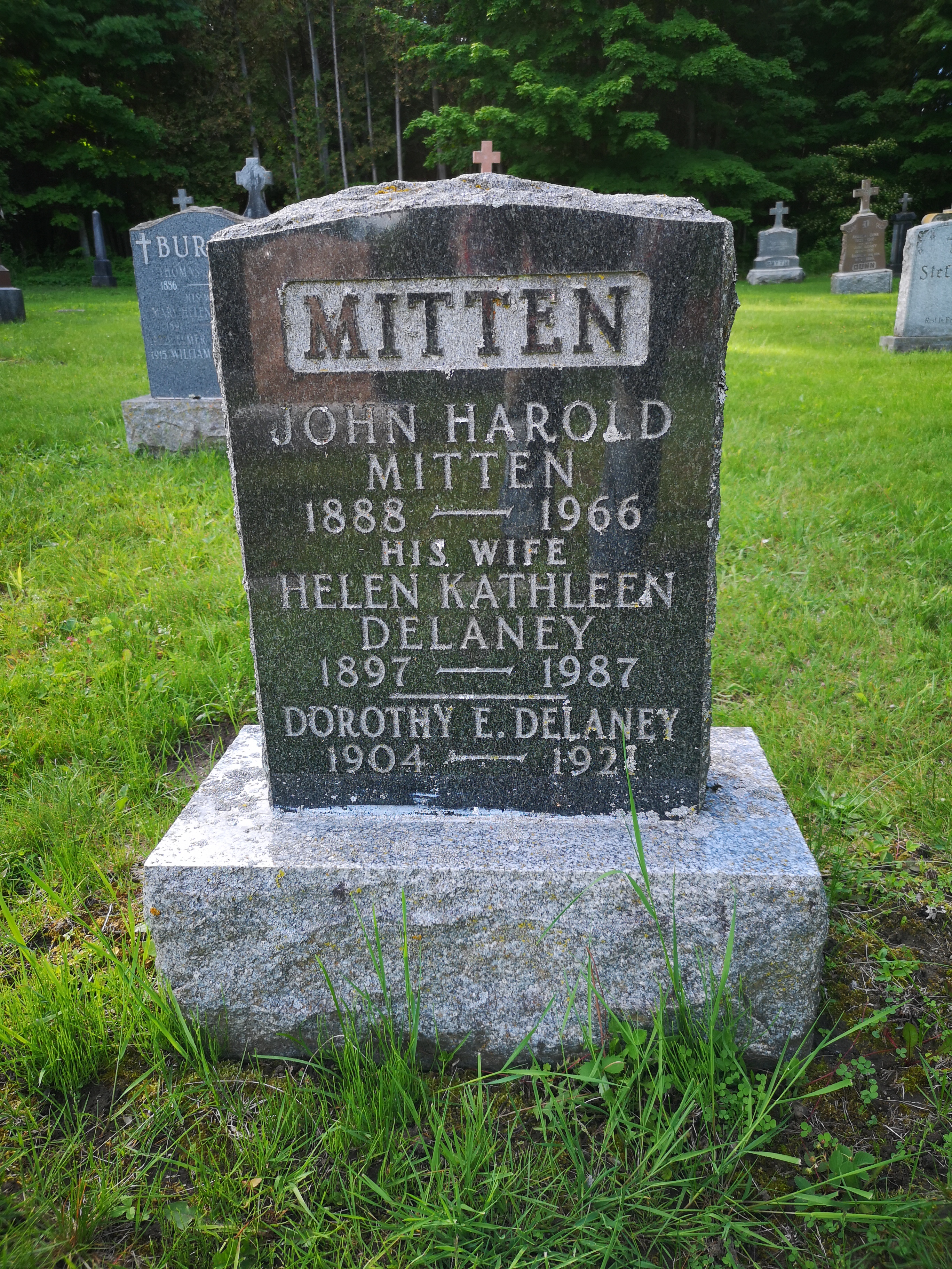 Mitten family cemetery marker